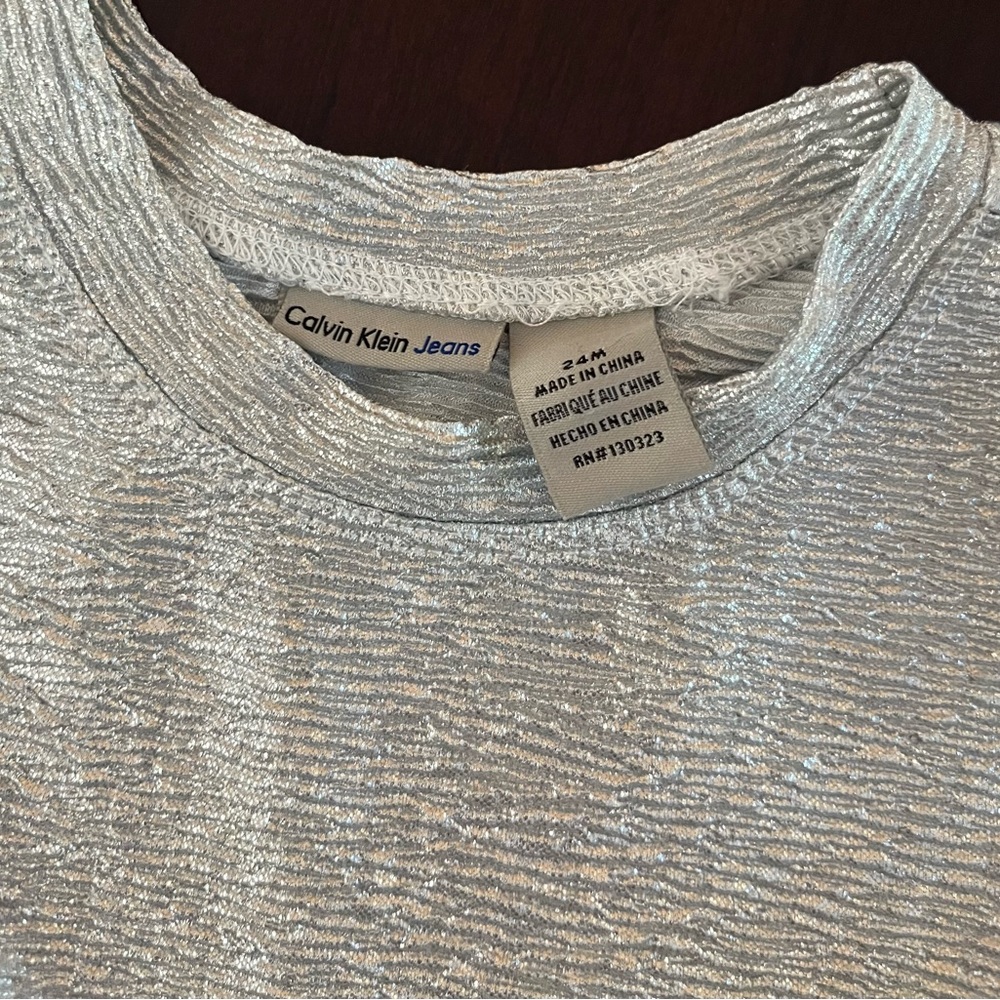 Beautiful silver and white baby girl dress long sleeve Calvin Klein size 24 M - Picture 7 of 8